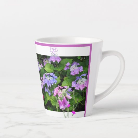 Kleurrijke roze en Paarse hydrangea Design Latte M Mok (Rechts)