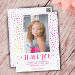 Kleurrijke Roze Sterren Meisje Foto Verjaardag Dan Briefkaart<br><div class="desc">Kleurrijke Roze Sterren Meisje Foto Verjaardag Dank u Briefkaart. Schattige roze verjaardagskaartje bedankt voor je vrienden en familie. Upload uw foto en personaliseer de kaart met jouw naam en tekst. De kaart heeft kleurrijke sterren en vlekken. Geweldig als bedankkaart voor meisjes.</div>