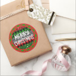 Kleurrijke Rustieke Retro Christmas Plaid & Glitte Ronde Sticker<br><div class="desc">Kleurrijke Rustieke Retro Christmas Plaid & Glitter Classic Ronde Sticker. Custom Retro Vintage kerstplaid,  kerstrood,  wit en groen glitter design patroon. Rustieke Merry Christmas mail stickers. Geen minimum aantal Stickers | Aangepaste Sticker afdrukken. Pas aan en personaliseer met aangepaste naam,  jaar of andere tekst Bestel nu uw aangepaste stickers!</div>