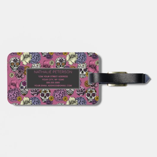 Kleurrijke schedels Trendy Monogram Roze Bagagelab Bagagelabel (Achterkant horizontaal)