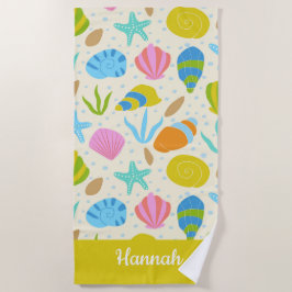 Kleurrijke schelpen en zeesterren gepersonaliseerd strandlaken