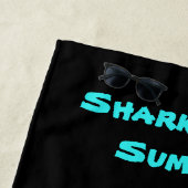 Kleurrijke Shark Splash Strandlaken (In situ)