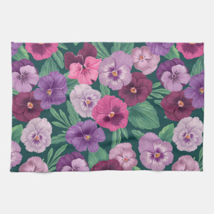 Kleurrijke slipjes op donkergroen blauw theedoek