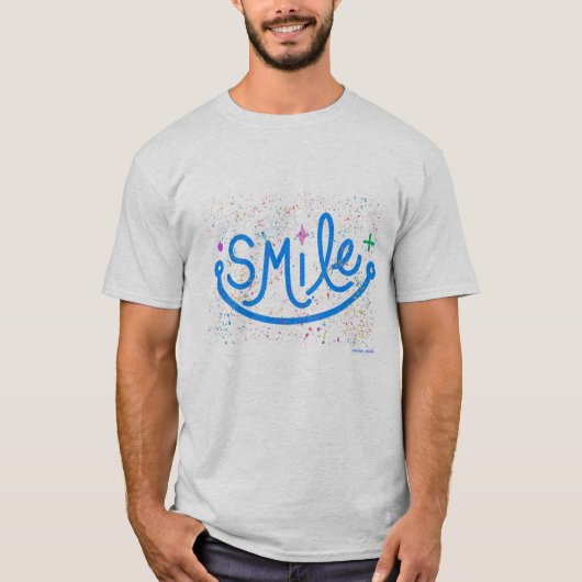 Kleurrijke Smile Typography T-Shirt (Voorkant)