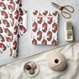 Kleurrijke Sneeuwpop op Kerstmutsen Patroon Cadeaupapier