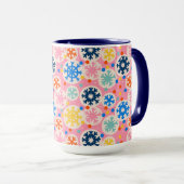 Kleurrijke sneeuwvlokken op roze vakantiepatroon mok (Voorkant rechts)