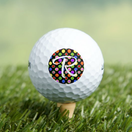 Kleurrijke snoepfruit stippen op zwart personalise golfballen (Insitu Shirt)