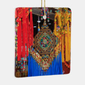 Kleurrijke souvenirs in een winkel, China Keramisch Ornament (Rechts)