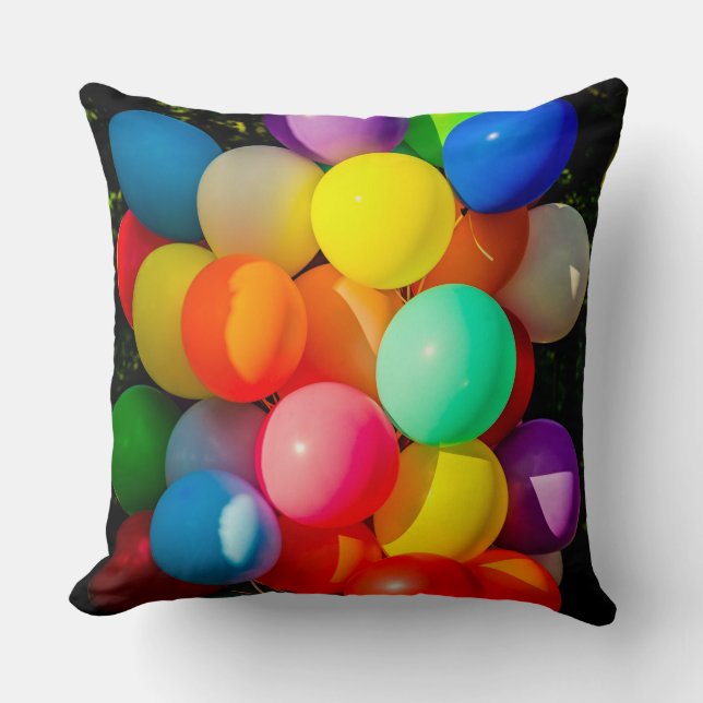 Kleurrijke Speelgoedballonnen Kussen (Voorkant)
