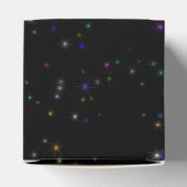 Kleurrijke sprankelende sterren in nachtelijke hem bedankdoosjes (Bovenkant)