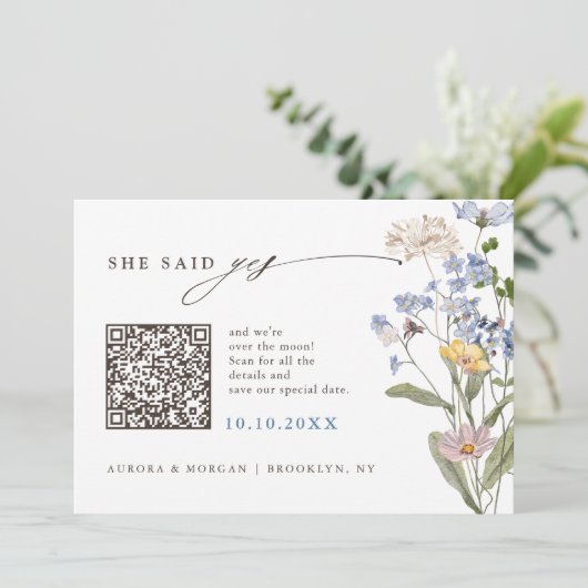 Kleurrijke Spring Wildflower Meadow Foto QR-code Save The Date (Staand voorkant)