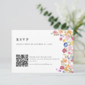 Kleurrijke Spring Wildflower Meadow Garden QR-code RSVP Kaartje (Staand voorkant)