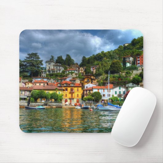 Kleurrijke stad van het Comomeer Muismat (Met muis)