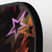 Kleurrijke sterren dansen grillig pickleball paddle (Links Detail)