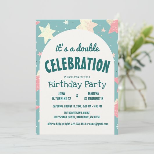 Kleurrijke Sterren Patroon Dubbele Verjaardagsfees Kaart (Staand voorkant)