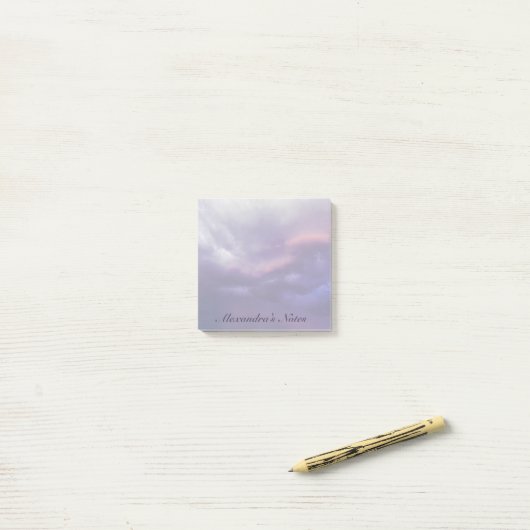 Kleurrijke Stormen wolken Post-it® Notes (Op bureau)