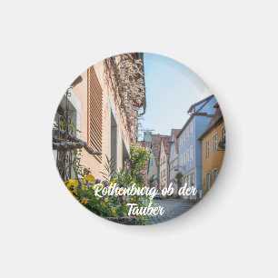 Kleurrijke straat in Rothenburg ob der Tauber Magneet