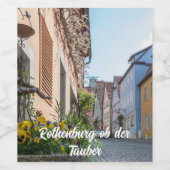 Kleurrijke straat in Rothenburg ob der Tauber Wijn Etiket (Enkel label)