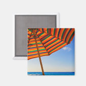 Kleurrijke strandparasol op een zonnige dag fotogr magneet (Voorkant / Achterkant)