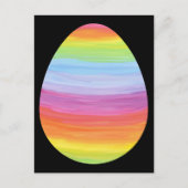 Kleurrijke strepen Gestreept Paasei op zwart Briefkaart (Voorkant)