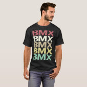 Kleurrijke tekst BMX T-shirt (Voorkant volledig)