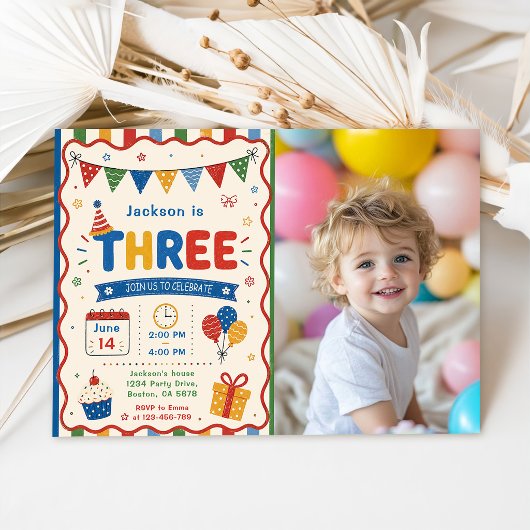 Kleurrijke THREE 3de verjaardagsfeestje Kaart