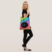 Kleurrijke Tie Dye Bright Monogram Tote Bag (Op model)