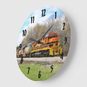 Kleurrijke trein met dieselmotor voor Springtime Grote Klok (Hoek)