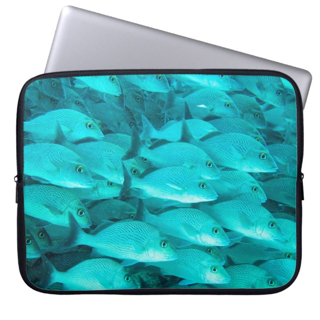 Kleurrijke tropische vis en koraalrif in de oceaan laptop sleeve (Voorkant)