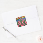Kleurrijke tuiptuin vierkante sticker (Envelop)