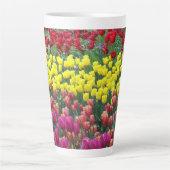 Kleurrijke Tulip Garden Floral Latte Mok (Voorkant)