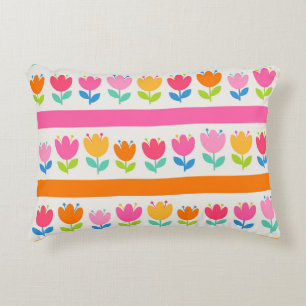 Kleurrijke tulpen met schattige hand, naadloos pat accent kussen