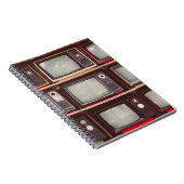 Kleurrijke  tv's, Coffee Shop. Notitieboek (Rechterzijde)