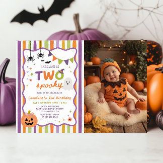 Kleurrijke Twee Griezelige Halloween Geest Verjaar Kaart