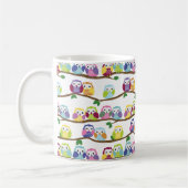 Kleurrijke uil op een tak koffiemok (Links)