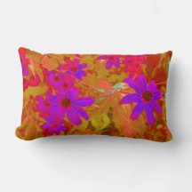 Kleurrijke ultraviolet, magenta en rode wilde bloe