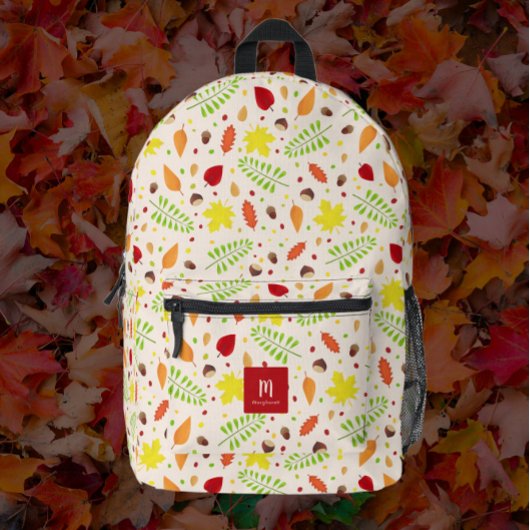 Kleurrijke val laat aangepaste naam achter bedrukte rugzak