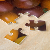 Kleurrijke variëteit tomatensoorten legpuzzel (Zijkant)