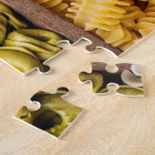 Kleurrijke variëteiten pasta-voedsel legpuzzel (Zijkant)