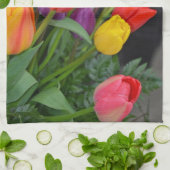 Kleurrijke veertulpen theedoek (Gevouwen)