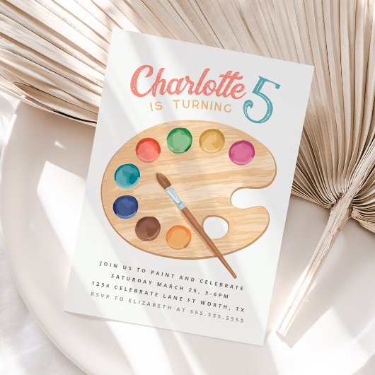 Kleurrijke verf en kunst verjaardagsfeest uitnodig kaart