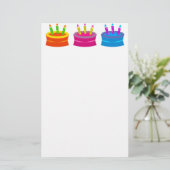 Kleurrijke verjaardagstaart briefpapier (Staand voorkant)