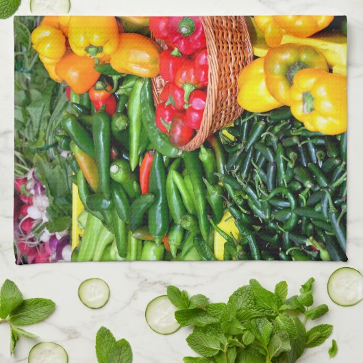 Kleurrijke verse pepers theedoek (Gevouwen)