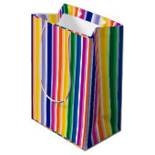 Kleurrijke verticale strepen ontwerp medium cadeauzakje (Achterkant Gekanteld)