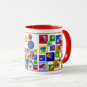 Kleurrijke vierkantjes en Buttonnen Ontwerp Kinder Mok (Voorkant rechts)