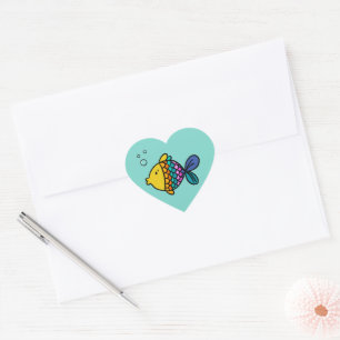 Kleurrijke vis met blauwe achtergrond hart sticker