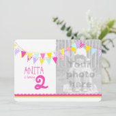 Kleurrijke vlaggen meisjes 2e verjaardagsfeest uit kaart (Staand voorkant)