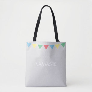 Kleurrijke vlaggen op zilvergrijs tote bag