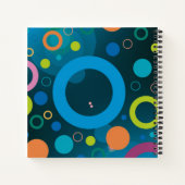 Kleurrijke Vlekken Ringen Monogram Gepersonaliseer Notitieboek (Achterkant)