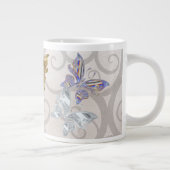 Kleurrijke vlinder grote koffiekop (Rechts)